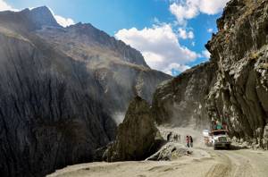 Топ-10 самых опасных дорог в мире, Зоджи Ла Пасс, Индия