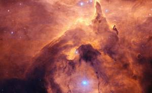 Самые безумные снимки космического телескопа Хаббл, Тройная звезда