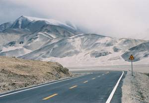 Топ-10 самых опасных дорог в мире, Каракорумское шоссе, Китай и Пакистан