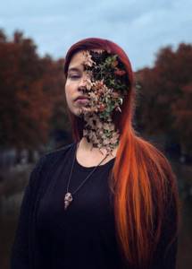 Фотограф трансформировал людей в растения
