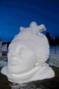 Чарующие снежные скульптуры 08