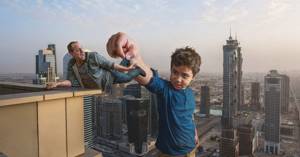 На крыше в Дубае, Когда твой отец — мастер фотошопа
