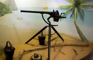 Ружьё Пакла — один из первых предков пулемёта, созданный в 1718 году. Представлял из себя обычное кремниевое ружьё с 11-зарядным цилиндрическим барабаном, где каждый новый выстрел производился как в револьвере.
