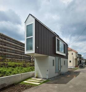 tiny-house-mizuishi-architects-atelier-japan-14, Вы будете удивлены, как этот крошечный домик выглядит изнутри