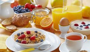 Какие утренние привычки помогут избавиться от проблемы низкого давления, Лучший завтрак