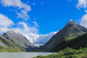 20 шикарных фотографий природы, которые убедят вас, что Россия — самая красивая страна, Гора Белуха