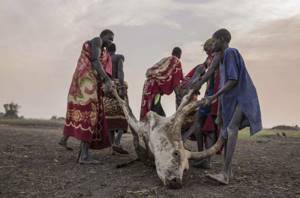Самобытное племя Динка из Южного Судана