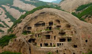 10 загадочных городов, которые построены в пещерах, Янкинг Китай